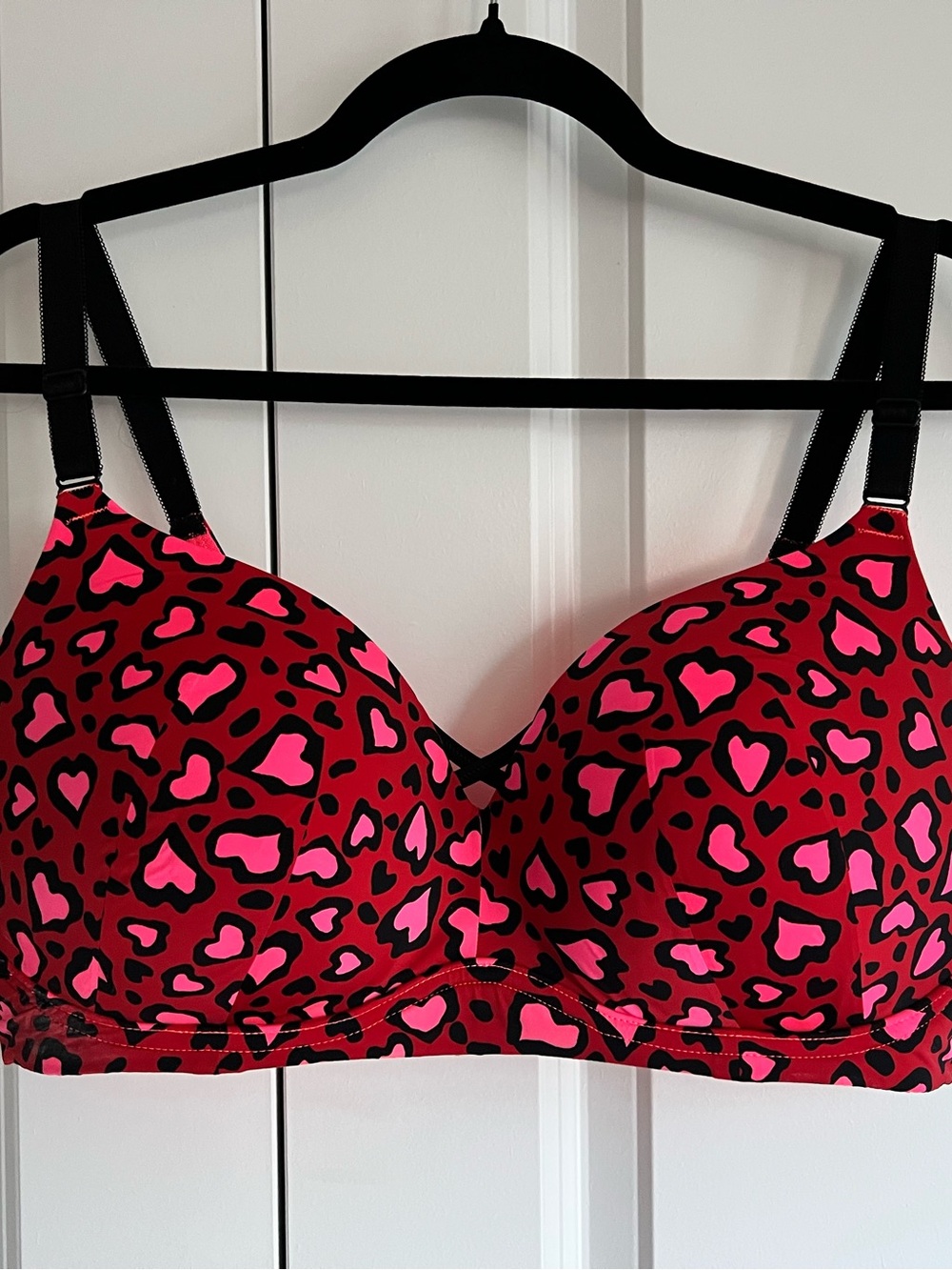 torrid Red & Pink Heart Leopard T-Shirt Bra